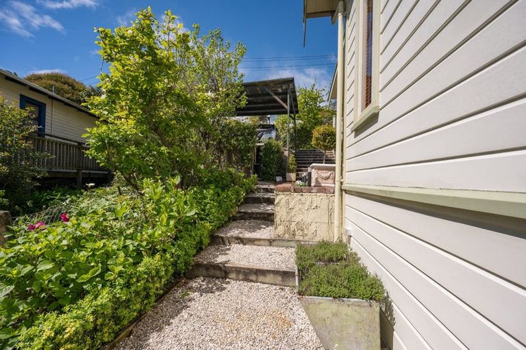 Photo of property in 17 Mount Pleasant Avenue, Beachville, Nelson, 7010