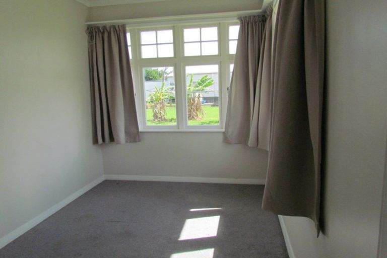 Photo of property in 14 Ruawai Wharf Road, Ruawai, 0530