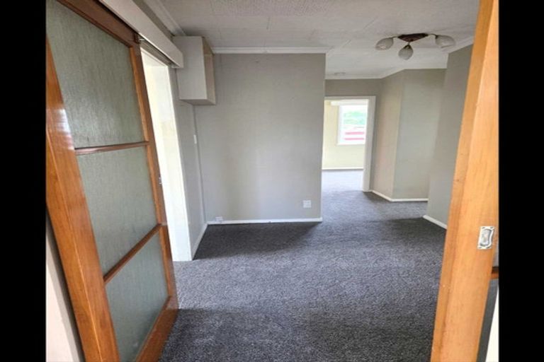 Photo of property in 1088 High Street, Taita, Lower Hutt, 5011