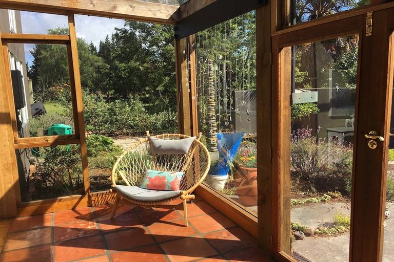 Photo of property in Cob Cottage, 170 Main Rd Spring Grove, Brightwater, Wakefield, 7095