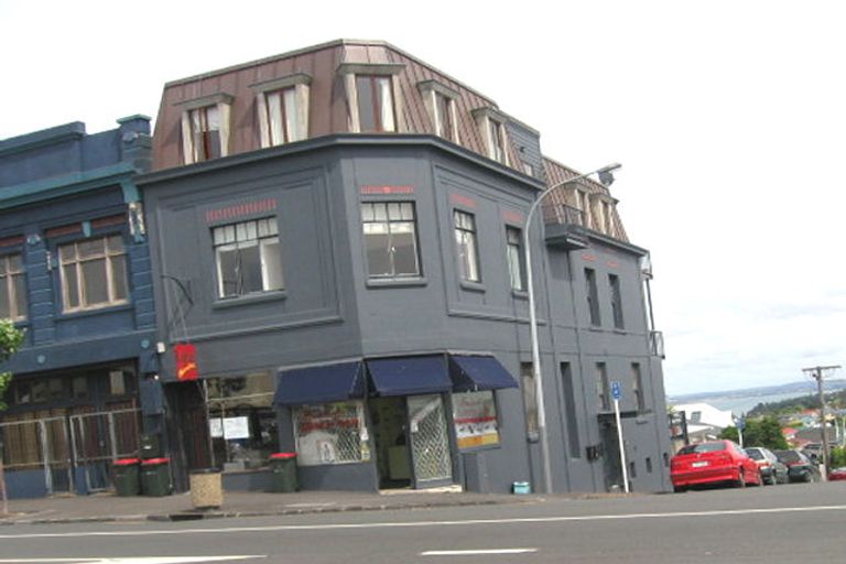 Photo of property in C/167 Great North Road, Grey Lynn, Auckland, 1021