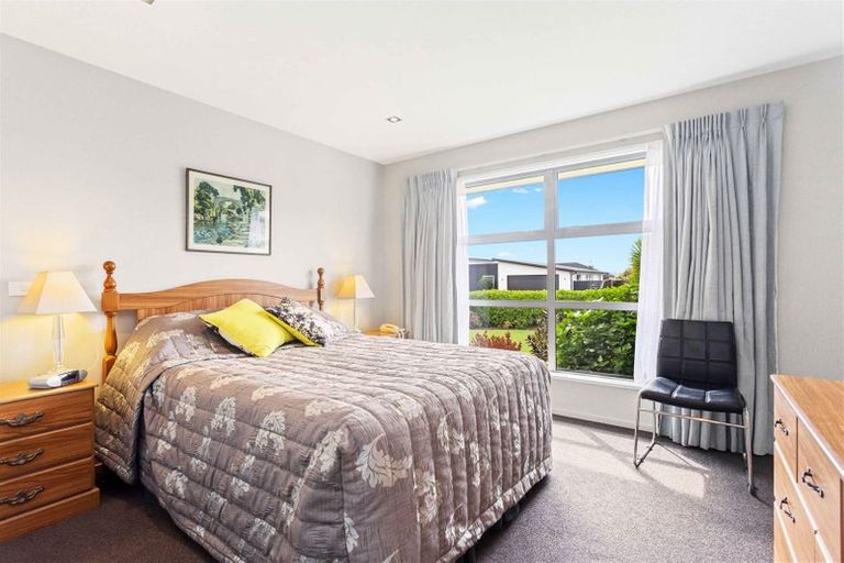 Photo of property in 7 Seaward Street, Pegasus, 7612