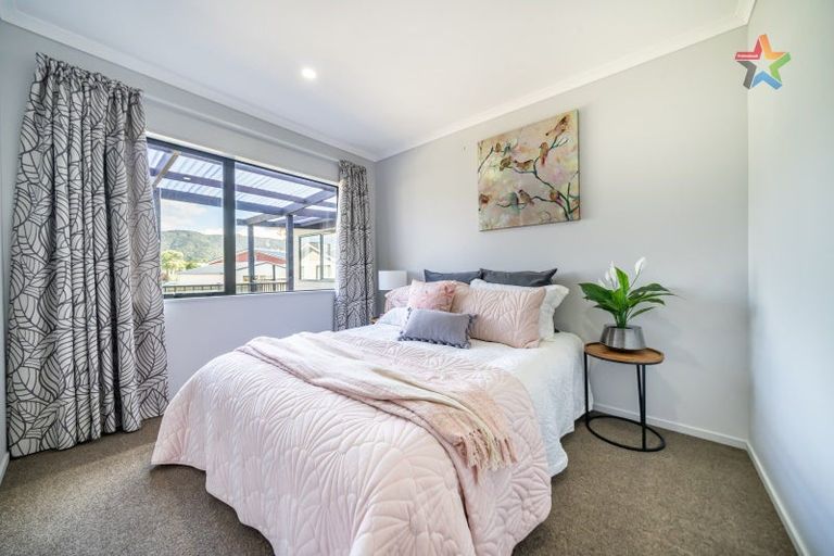Photo of property in 5b Kilkenny Grove, Wainuiomata, Lower Hutt, 5014