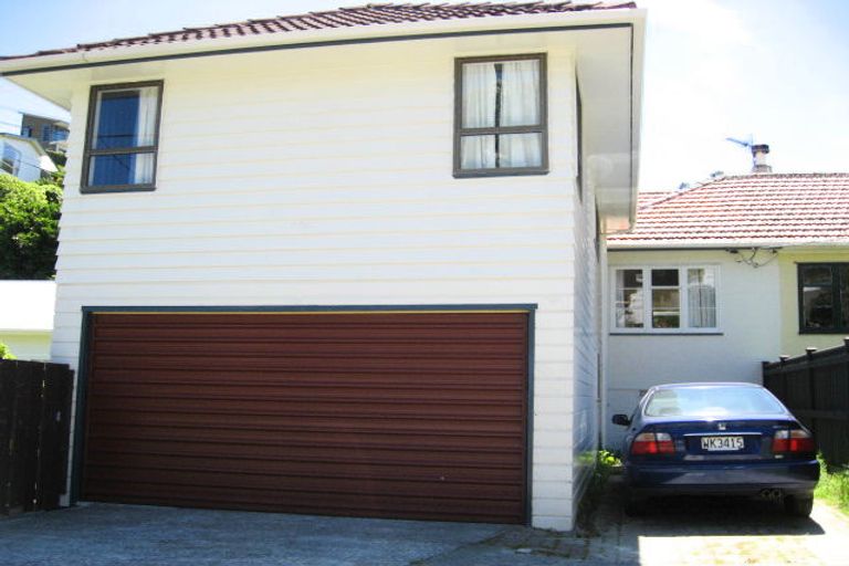 Photo of property in 127 Onslow Road, Khandallah, Wellington, 6035