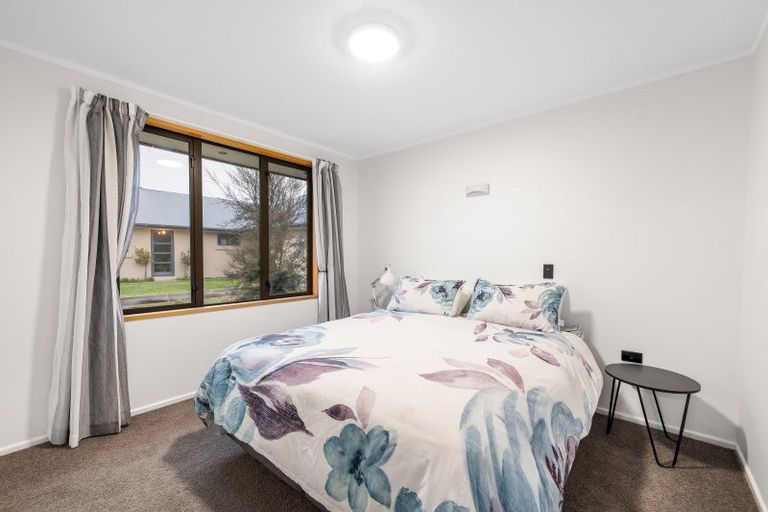 Photo of property in 18 Ash Avenue, Albert Town, Wanaka, 9305