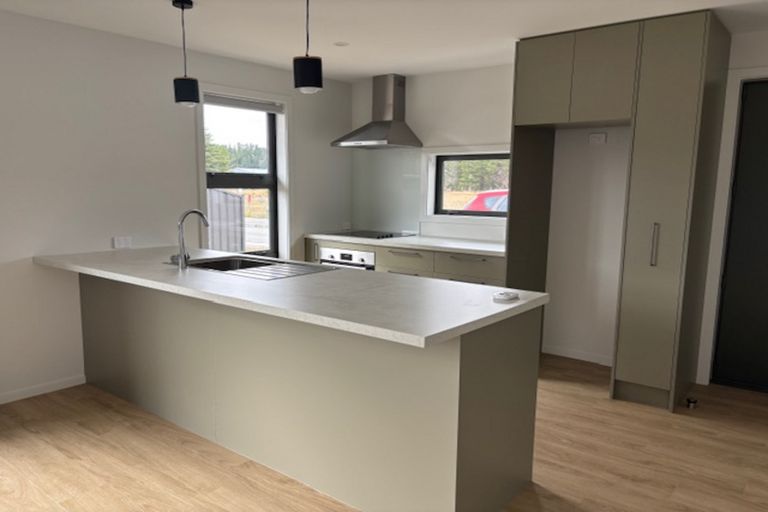 Photo of property in 10 Stebbing Way, Alexandra, 9320