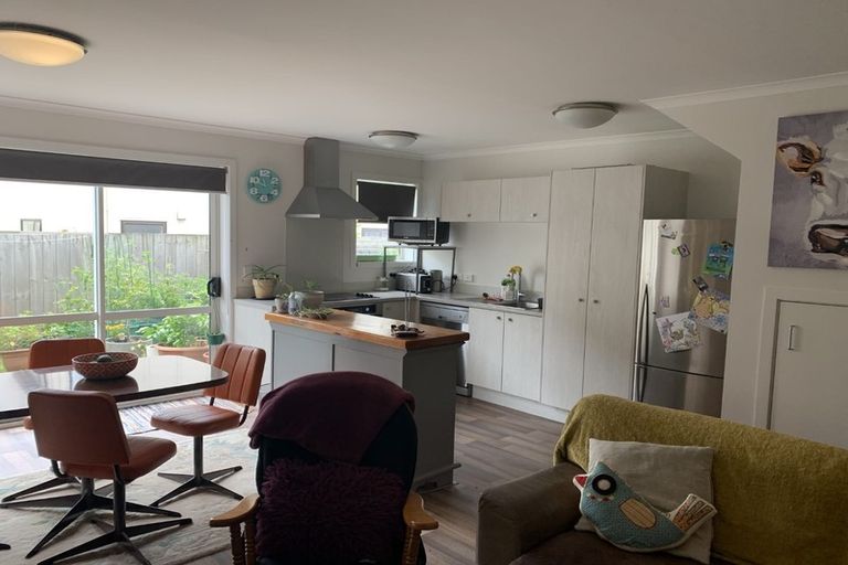 Photo of property in 75 Chiefs Court, Hamilton East, Hamilton, 3216