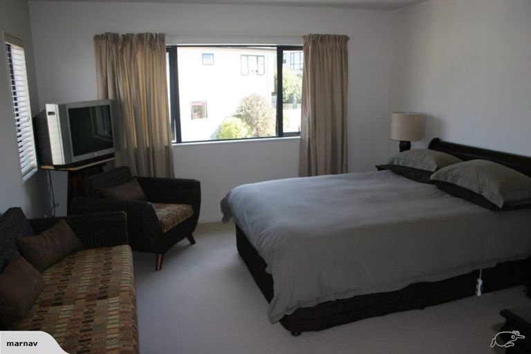 Photo of property in 35/22 Northcross Drive, Oteha, Auckland, 0632