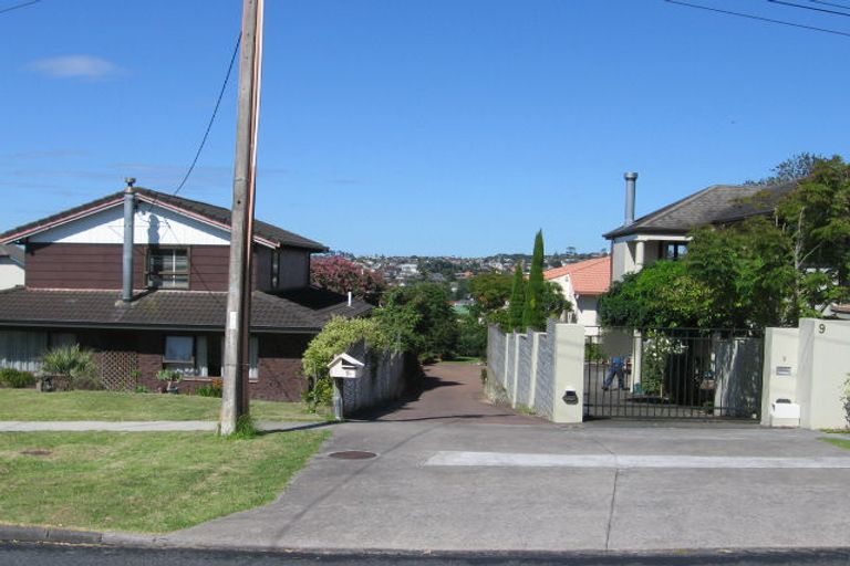 Photo of property in 9a Orchard Road, Browns Bay, Auckland, 0630