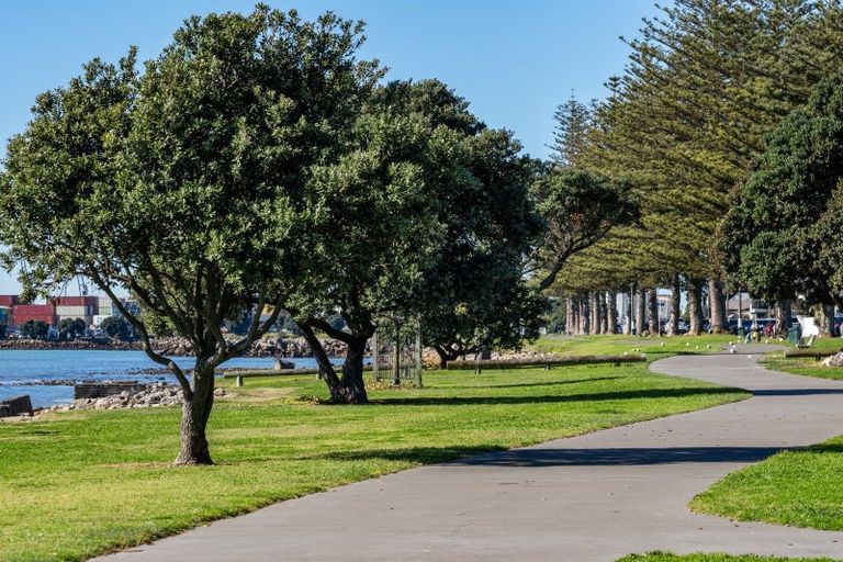 Photo of property in 34 Battery Road, Ahuriri, Napier, 4110