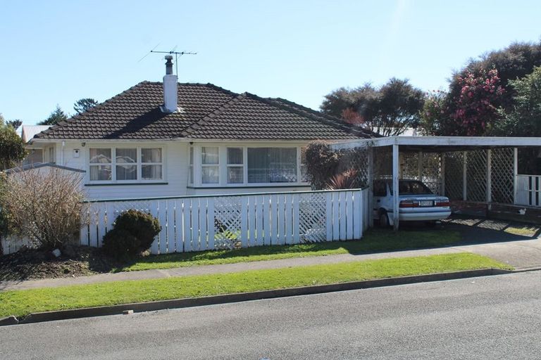Photo of property in 16a Palm Avenue, Stoke, Nelson, 7011