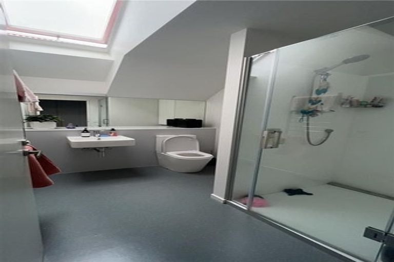 Photo of property in 383 Adelaide Road, Newtown, Wellington, 6021