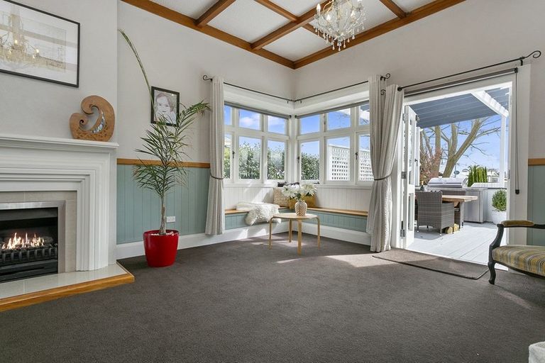 Photo of property in 27 Princes Street, Cambridge, 3434