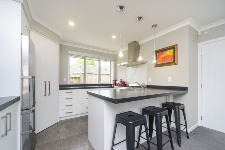Photo of property in 528a Featherston Street, Roslyn, Palmerston North, 4414