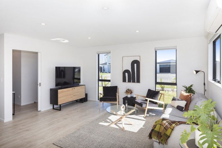 Photo of property in 52 Matai Springs Drive, Halswell, Christchurch, 8025