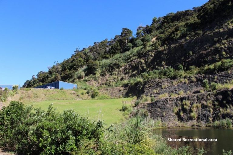 Photo of property in 38 The Crescent, Langs Beach, Waipu, 0582