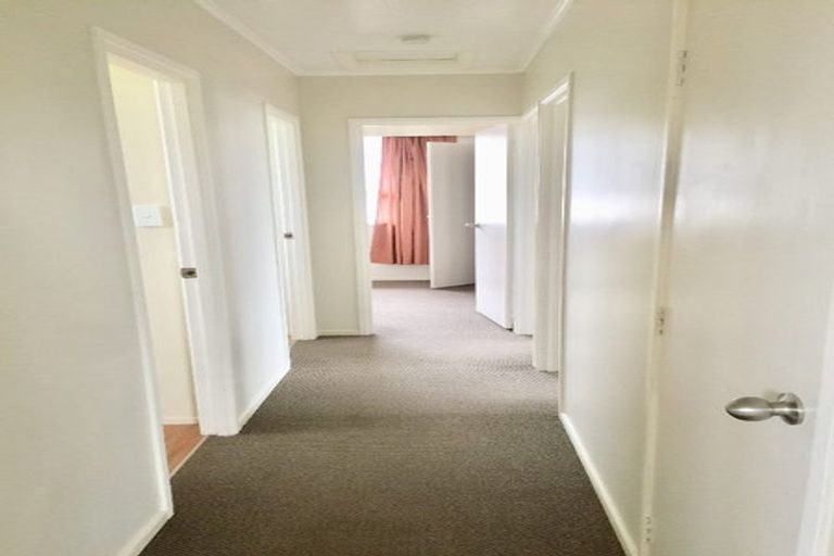 Photo of property in 18 Wakelin Road, Mangere East, Auckland, 2024