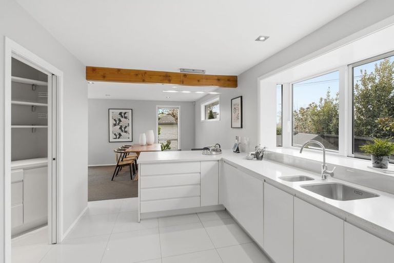 Photo of property in 481 Avonhead Road, Avonhead, Christchurch, 8042