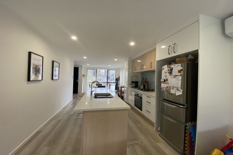 Photo of property in 28 Seafarer Crescent, Stanmore Bay, Whangaparaoa, 0932