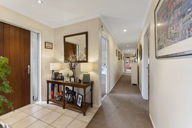 Photo of property in 30 Waenga Drive, Cromwell, 9310