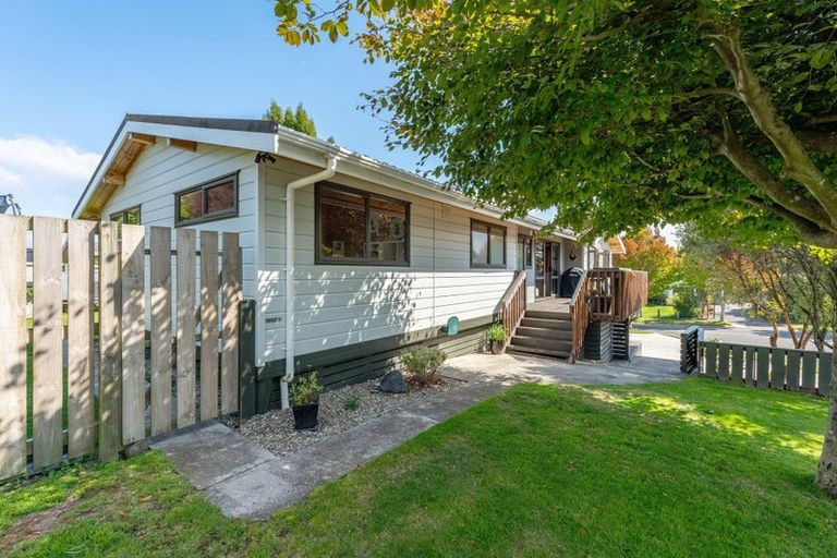 Photo of property in 73 Hyde Avenue, Richmond Heights, Taupo, 3330