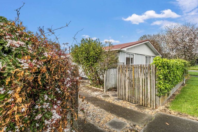 Photo of property in 1/117 Heads, Gonville, Wanganui, 4501