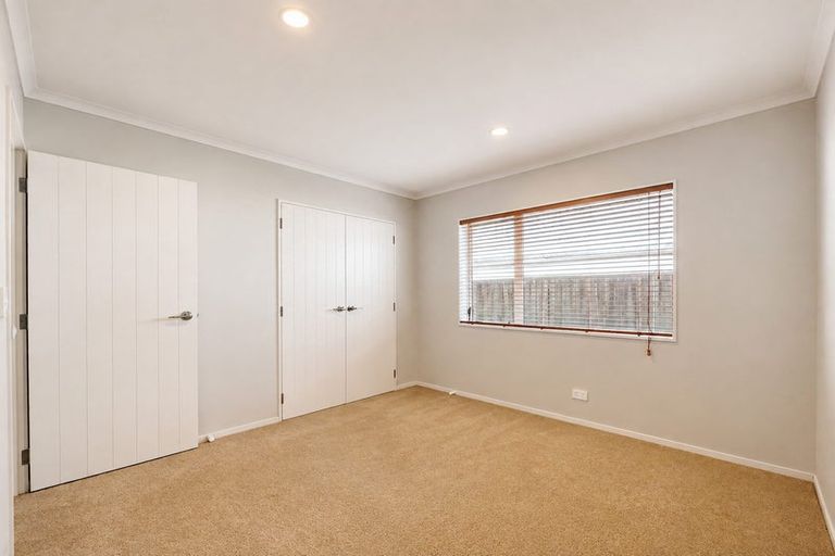 Photo of property in 55a Cambridge Terrace, Papatoetoe, Auckland, 2025
