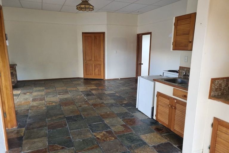 Photo of property in 1 Millen Place, Clarks Beach, 2122