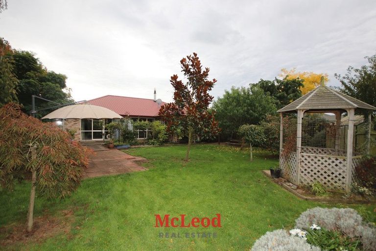 Photo of property in 53 Mcmurdo Street, Tinwald, Ashburton, 7700