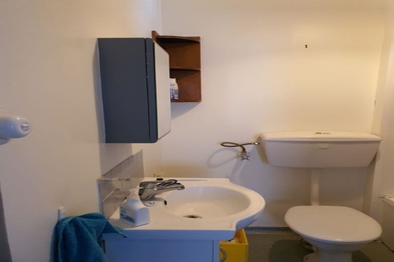 Photo of property in 92 Austin Street, Mount Victoria, Wellington, 6011