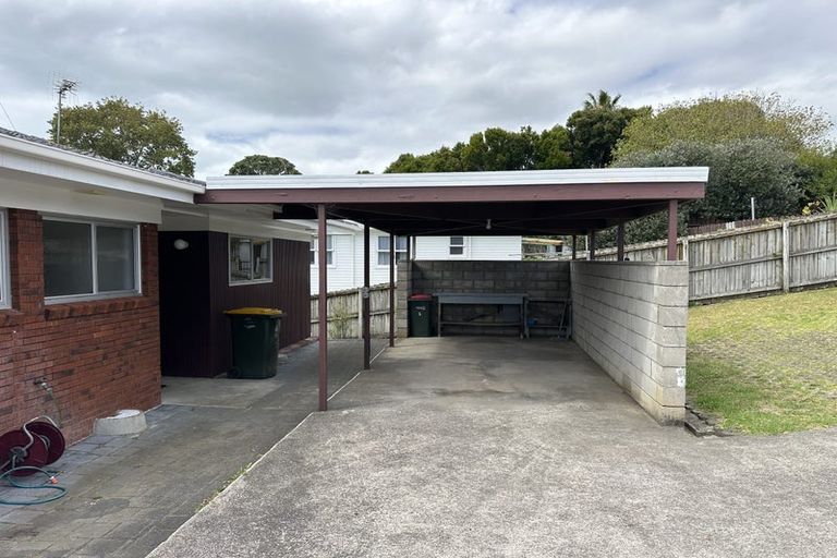Photo of property in 2/16 Willoughby Avenue, Howick, Auckland, 2014