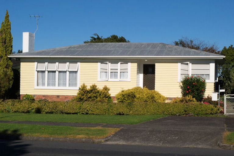 Photo of property in 202 Buckland Road, Mangere East, Auckland, 2024