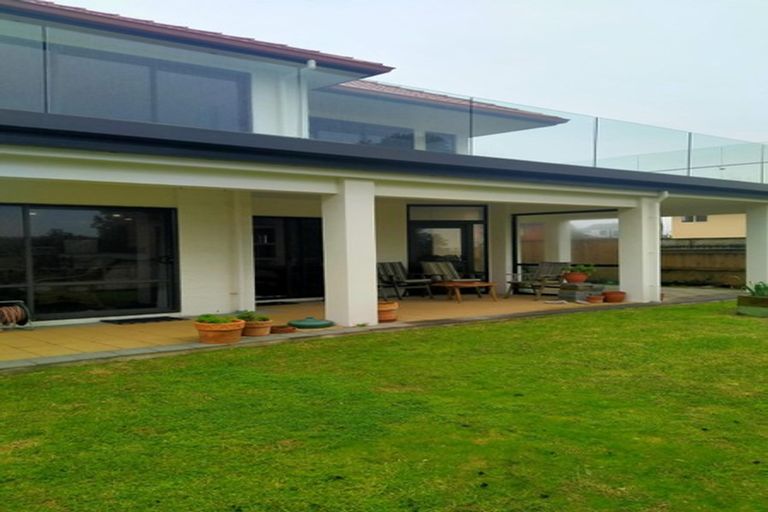 Photo of property in 1159 Papamoa Beach Road, Papamoa Beach, Papamoa, 3118