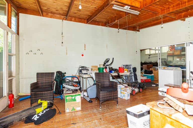 Photo of property in 3 Gibson Street, Seaview, Timaru, 7910