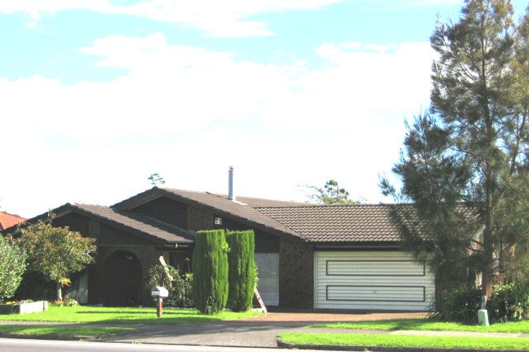 Photo of property in 297 Bucklands Beach Road, Bucklands Beach, Auckland, 2012