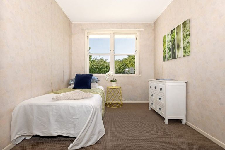 Photo of property in 14 Ropata Street, Kaiti, Gisborne, 4010