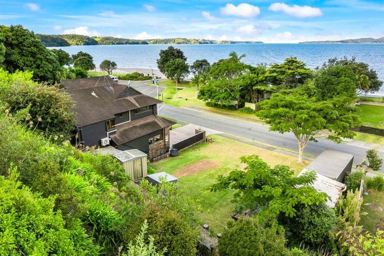 Photo of property in 12 Sunburst Avenue, Snells Beach, 0920