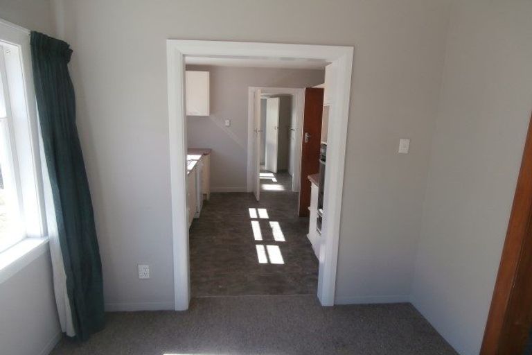 Photo of property in 2 Highgate Avenue, Merivale, Christchurch, 8014