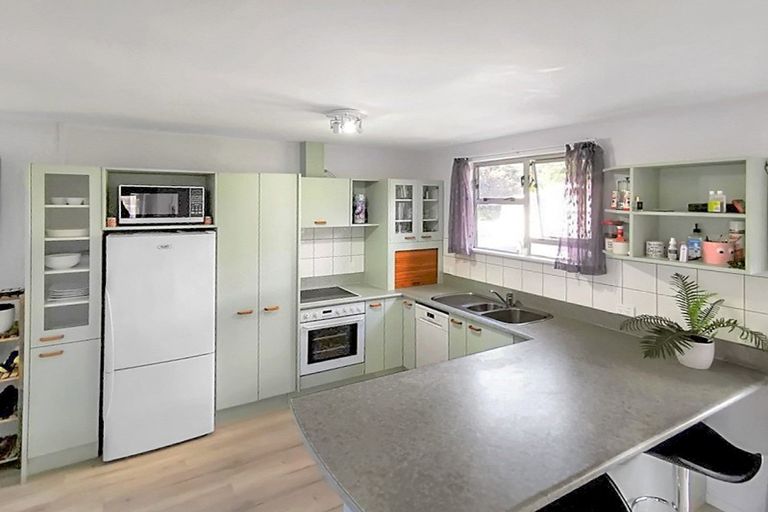 Photo of property in 42 Thyra Street, Dannevirke, 4930