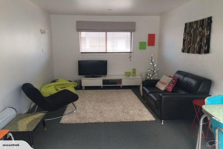Photo of property in 4/271 Oceanbeach Road, Mount Maunganui, 3116