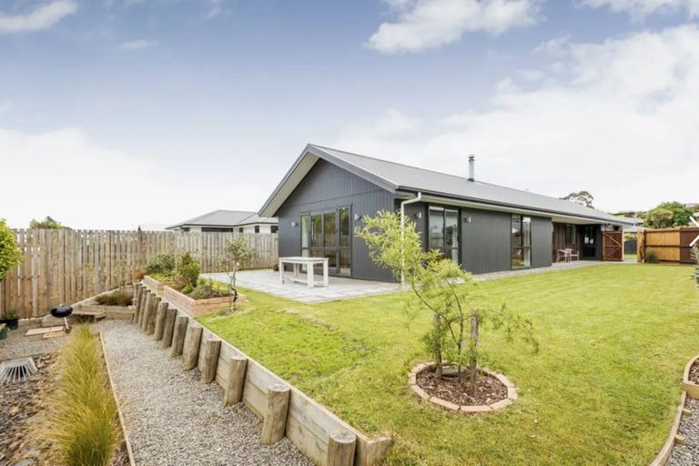 Photo of property in 26 Poplar Grove, Feilding, 4702