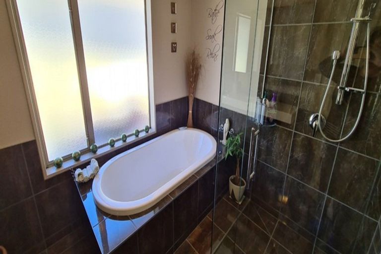 Photo of property in 19 Ashburn Street, Oamaru North, Oamaru, 9400