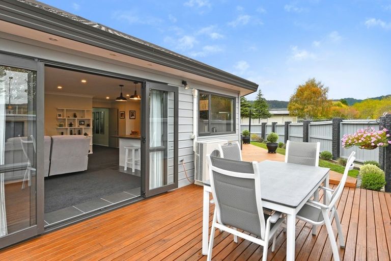 Photo of property in 12 Seddul Bahr Road, Trentham, Upper Hutt, 5018