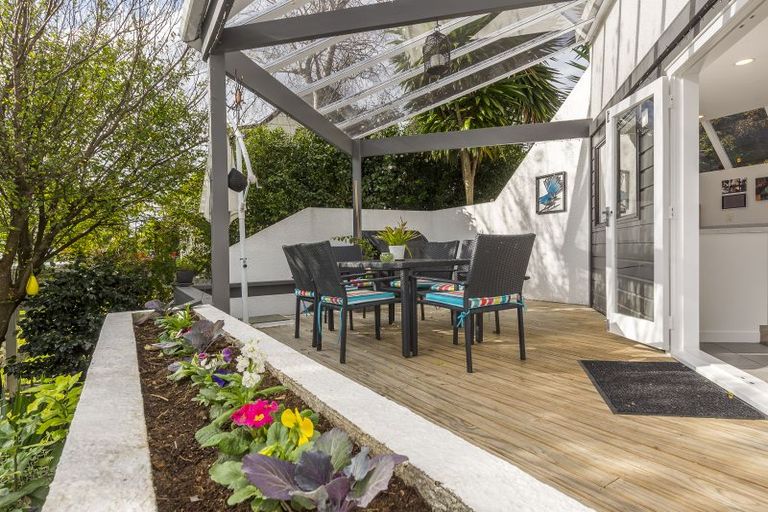 Photo of property in 36 Victory Street, Welcome Bay, Tauranga, 3112