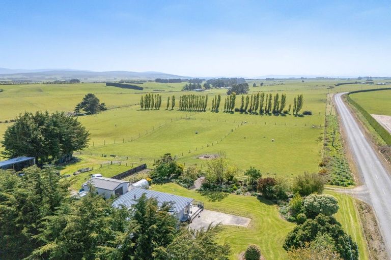 Photo of property in 597 Limestone Plains Road, Isla Bank, Otautau, 9683