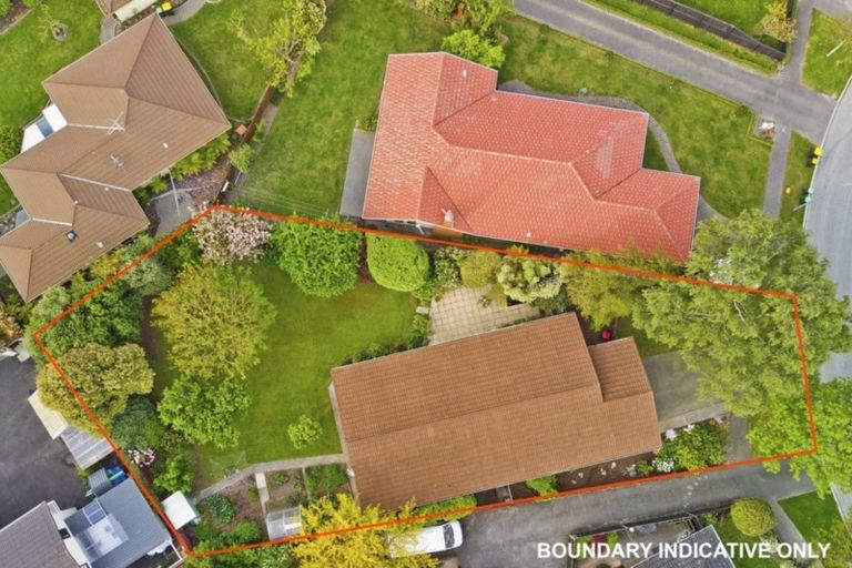 Photo of property in 12 Heaphy Place, Casebrook, Christchurch, 8051