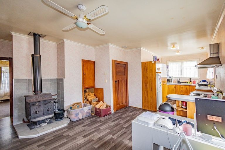 Photo of property in 50 Ward Street, Raetihi, 4632