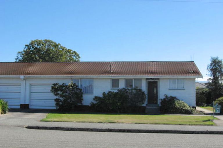 Photo of property in 6 Harris Street, Waimate, 7924