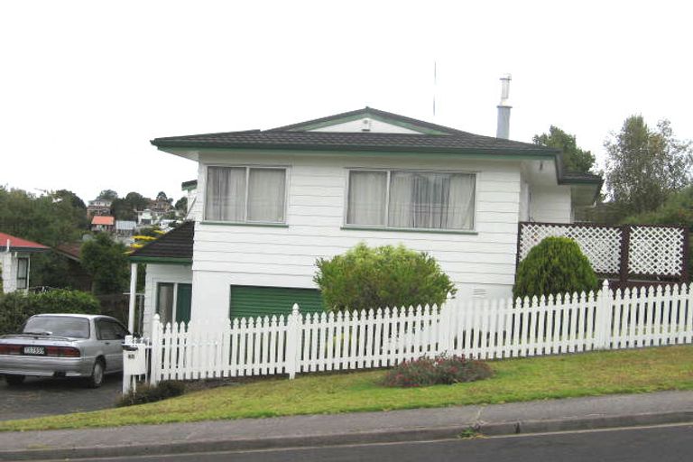 Photo of property in 45 Athena Drive, Totara Vale, Auckland, 0629
