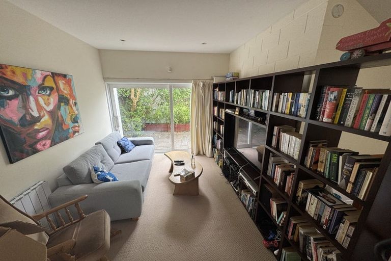 Photo of property in 12 Nagpur Terrace, Broadmeadows, Wellington, 6035